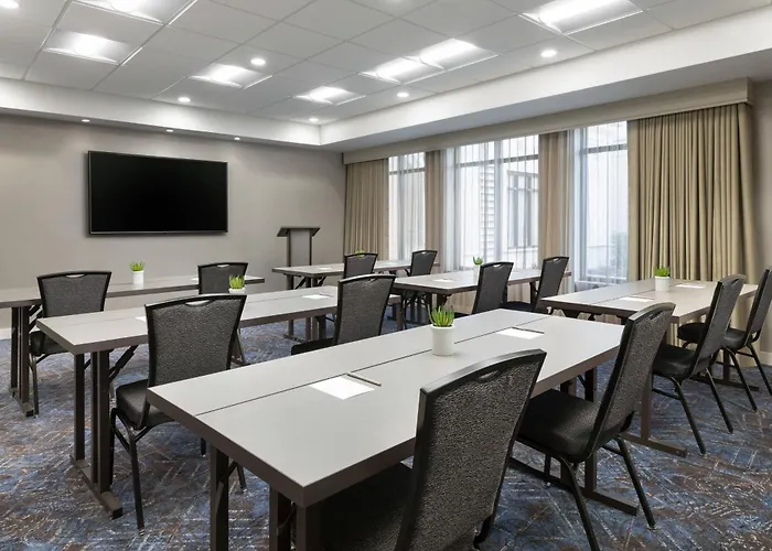 Residence Inn Long Island Garden City